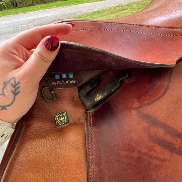 Stübben Edelweiss Jumping Saddle – 16” Seat (Made in Switzerland) - Picture 13 of 16